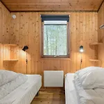 Stunning In Nexo With Sauna בית נופש Vester Somarken